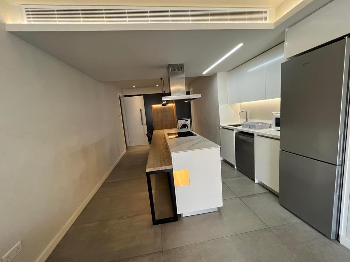 Central Business Suites Nicosia - Araouzou By Platform 357 외부 사진